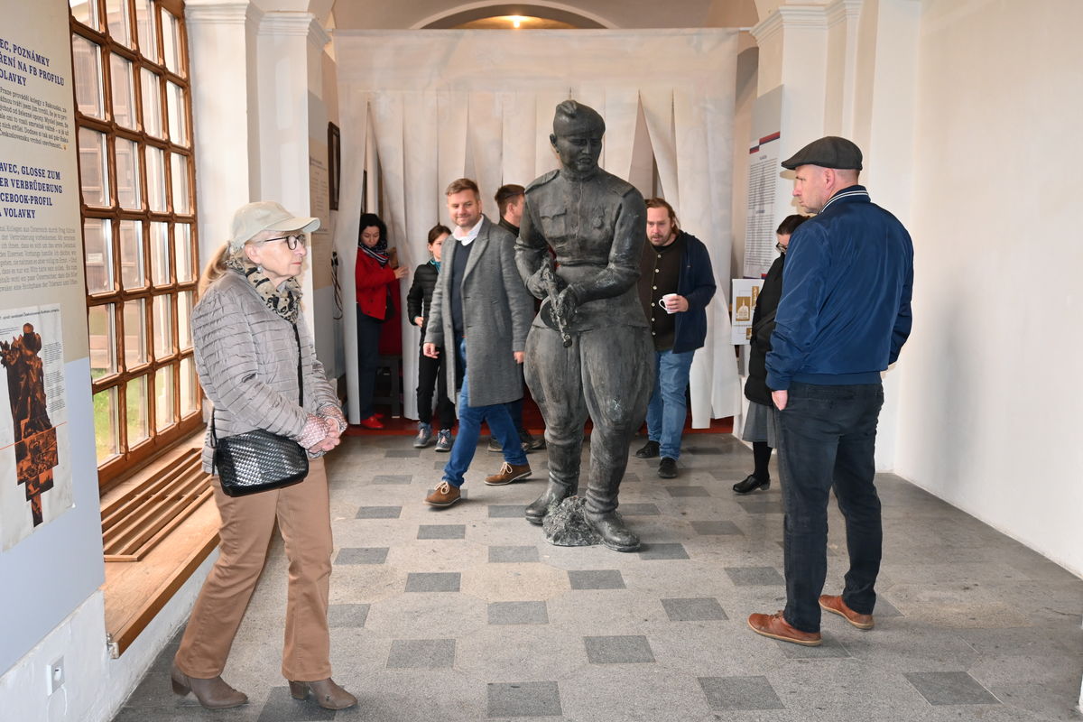 Komentovaná prohlídka výstavy Narativ 1945