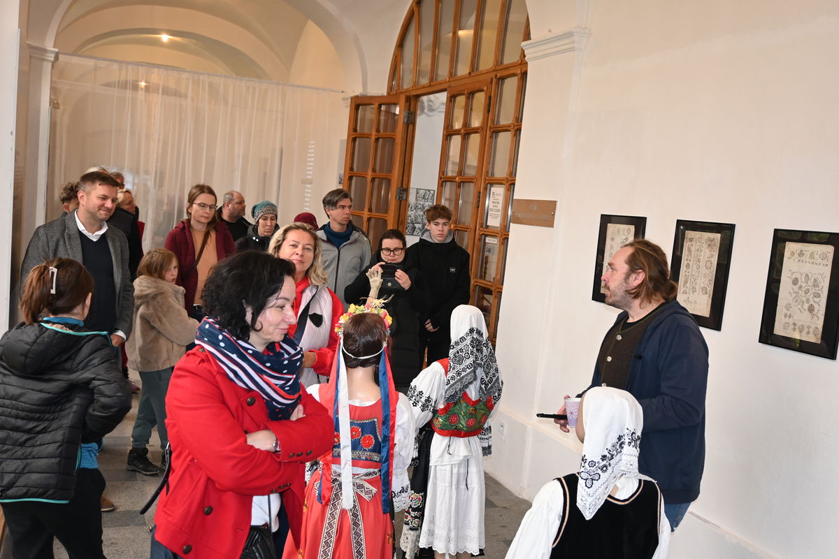 Komentovaná prohlídka výstavy Narativ 1945